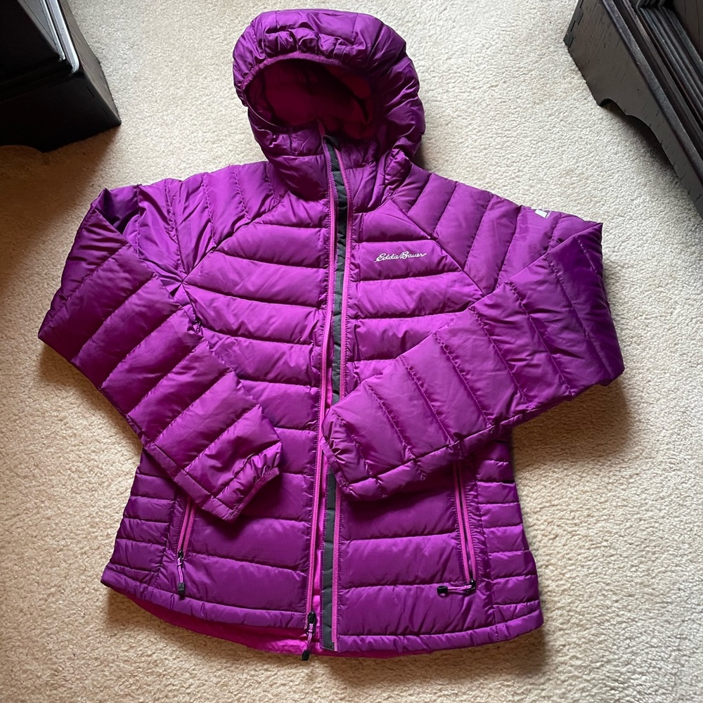 Eddie Bauer First Ascent 800 Down Fill jacket- small